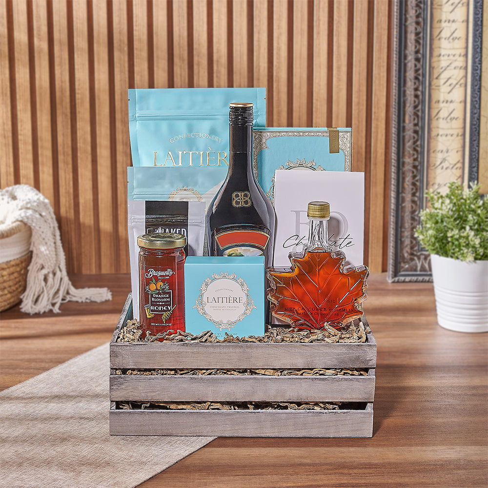 Vodka Gift Basket with White Chocolate Popcorn and Artisanal Treats – how the gift is presented