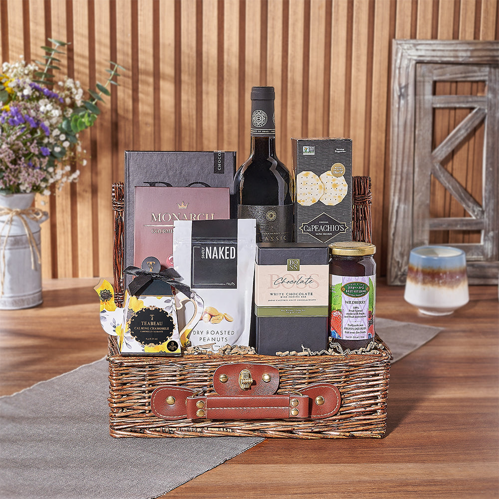 Wicker Kosher Wine Basket – how the gift is presented