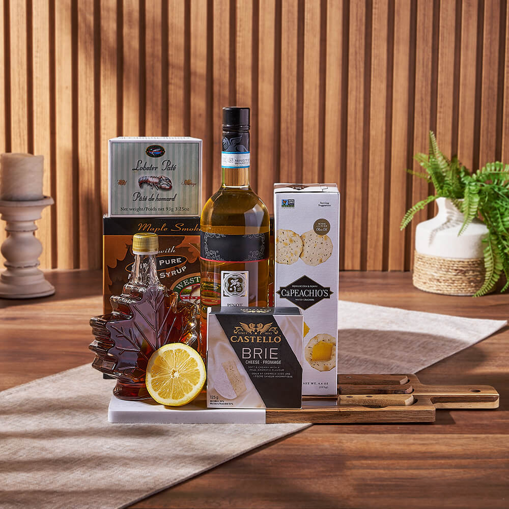 Smoked Salmon and Brie Cheese Wine Gift Basket with Cheese Board – how the gift is presented