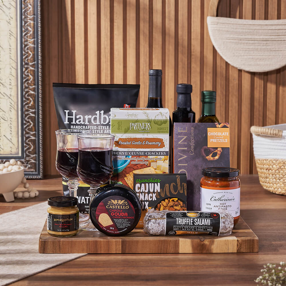 Wine and Acacia Board Basket – how the gift is presented