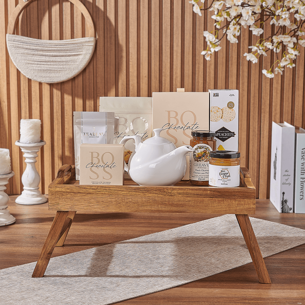 Halal Tea Service Gift Set – how the gift is presented