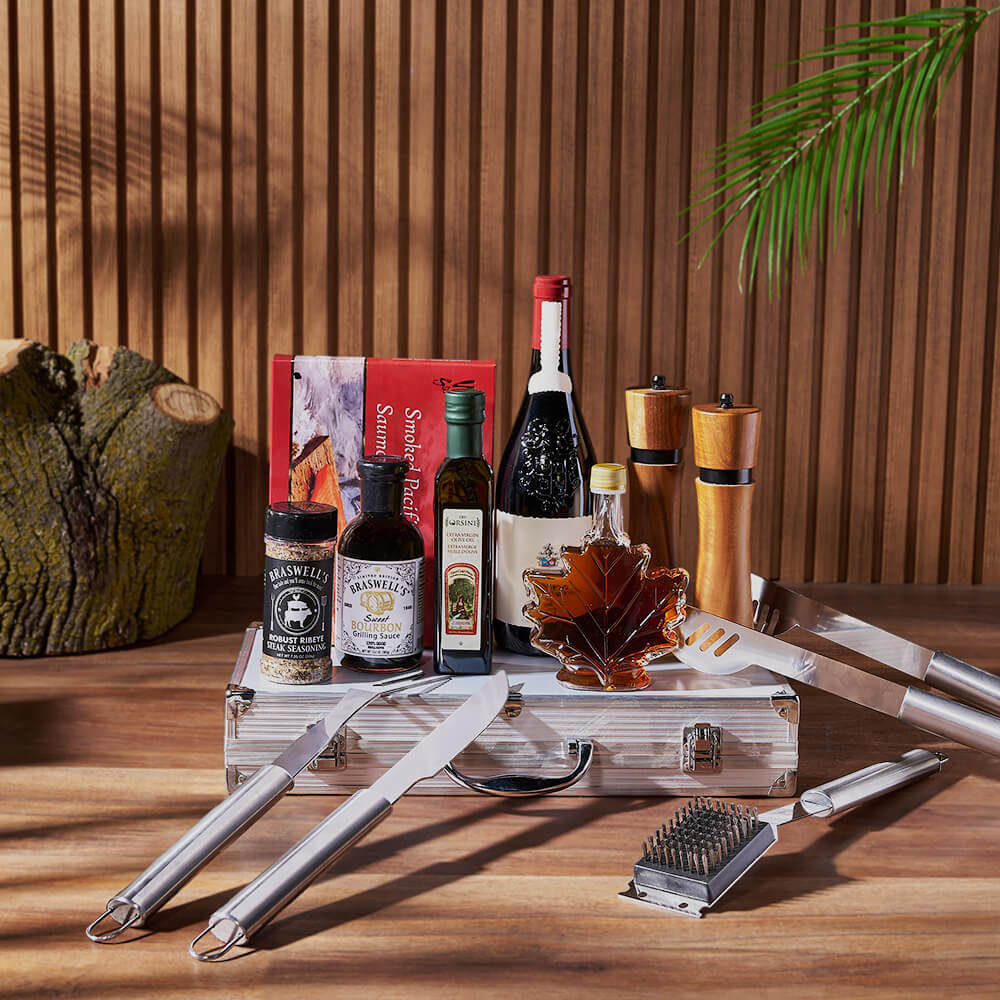 BBQ Utensils and Wine Basket – how the gift is presented