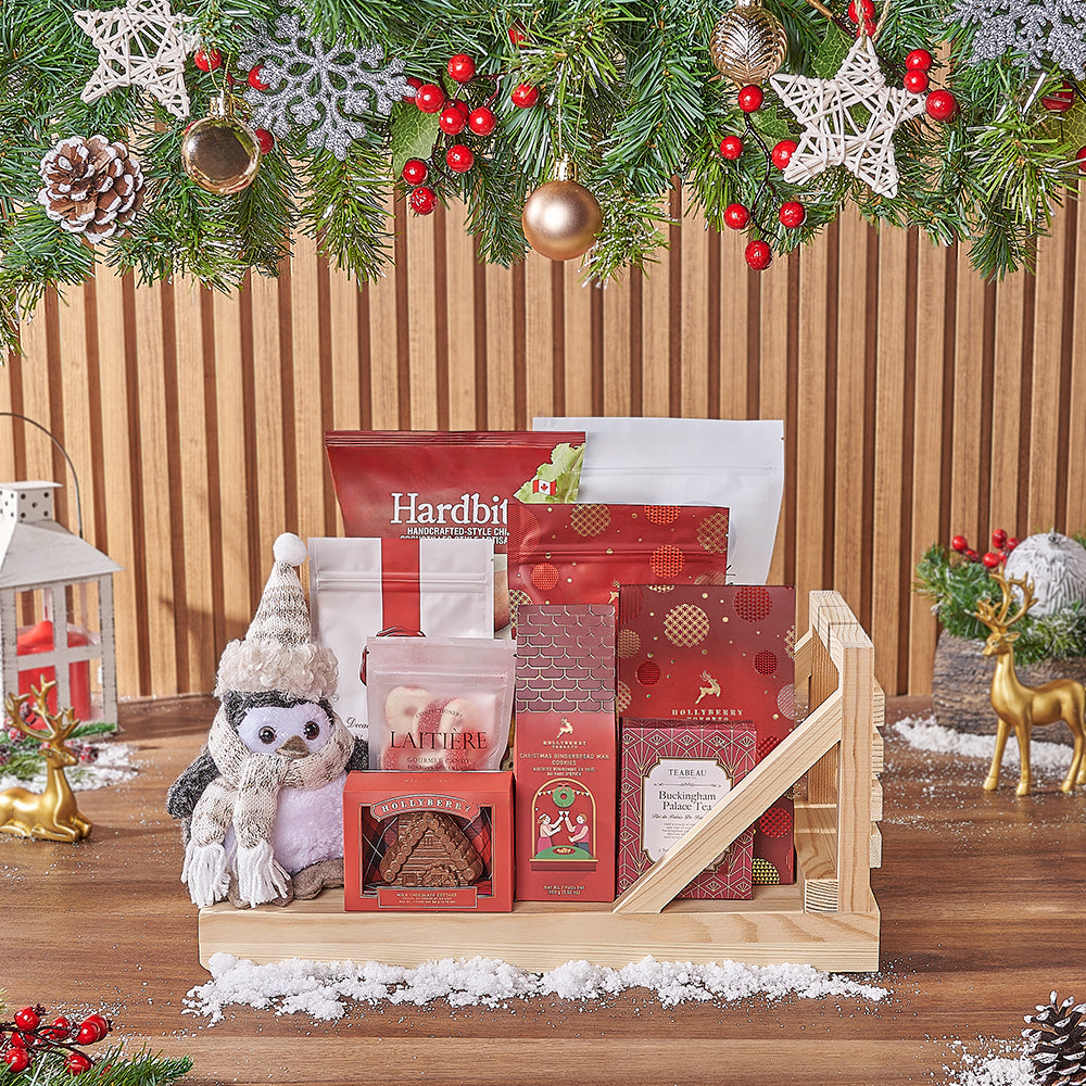 Holiday Pine Sleigh Gift Basket – how the gift is presented