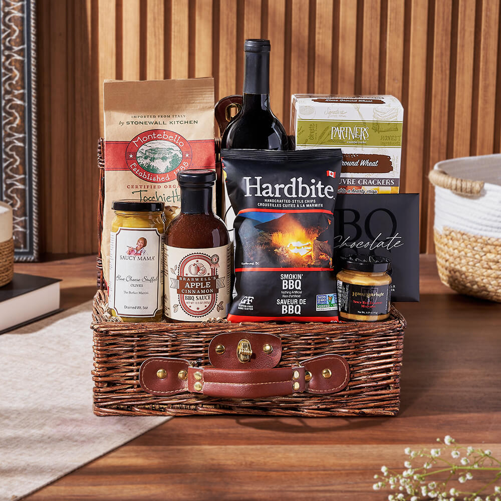A gourmet gift, the Savory Supper & Wine Set is a sophisticated way to celebrate any occasion from Connecticut basket to Connecticut delivery