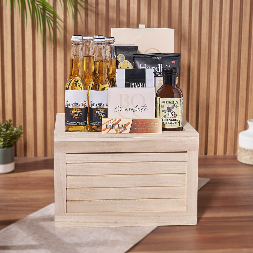 Corona Beer Crate with Snacks – how the gift is presented