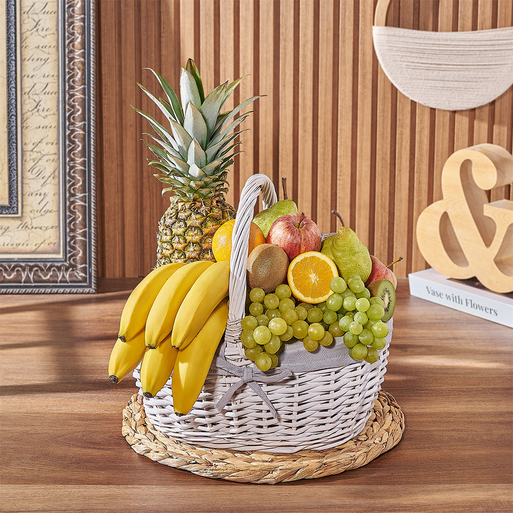 Large White Wicker Basket Fruit Gift Assortment – how the gift is presented