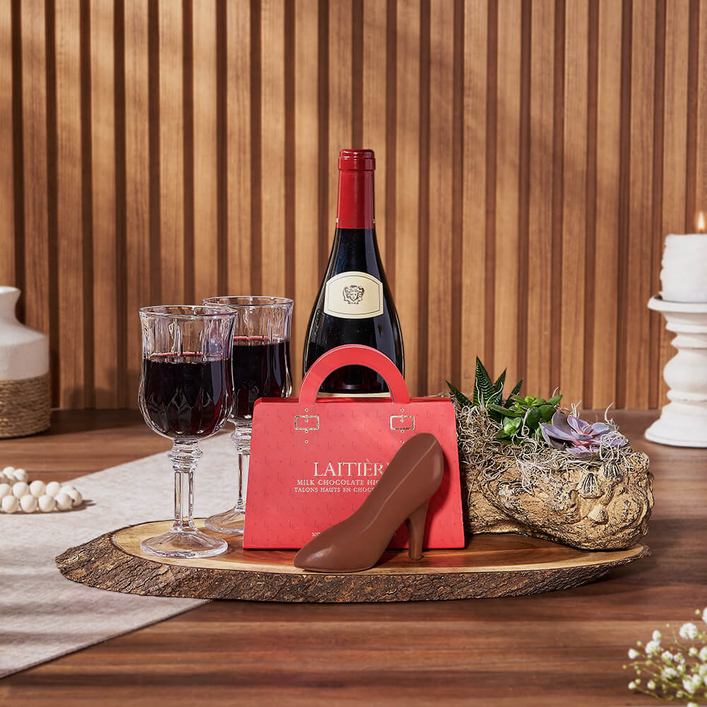 Natural Planter and Wine Gift Basket – how the gift is presented