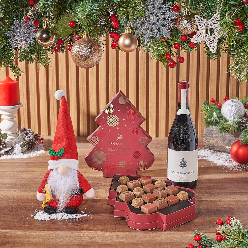 Santa Plush Wine Gift Basket – how the gift is presented