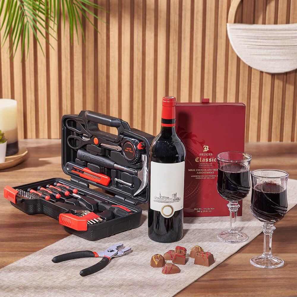 Wine Gift Basket with Tool Set – how the gift is presented