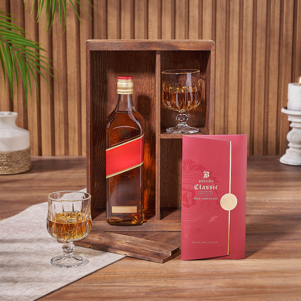 Whiskey and Milk Chocolate Basket – how the gift is presented