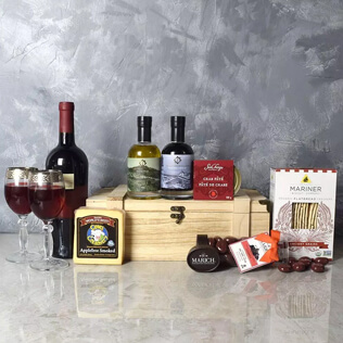 Deluxe Wine & Cheese Snack Crate Connecticut